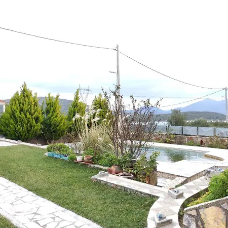 ヴィラ Dimitris Vaso's With Sea And Mountain View! アリヴェリ