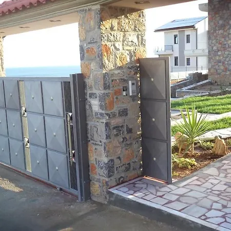 ヴィラ Dimitris Vaso's With Sea And Mountain View! *