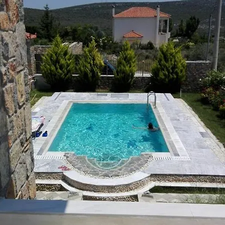 Dimitris Vaso's With Sea And Mountain View! ヴィラ