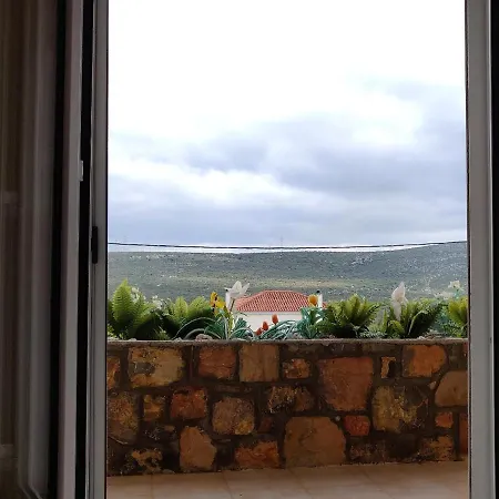 Dimitris Vaso's With Sea And Mountain View! ヴィラ